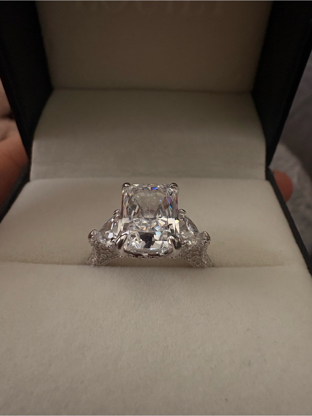 Louily Radiant Cut 3-Stone Ring | Size 6 | 925 Sterling Silver | brand new